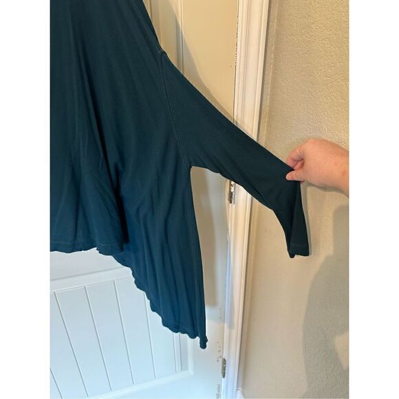 Free People Scoop Neck Oversized Flowy Women’s Top Size M OB476942 - Picture 5 of 8